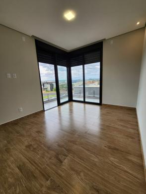 Casas em Condominio